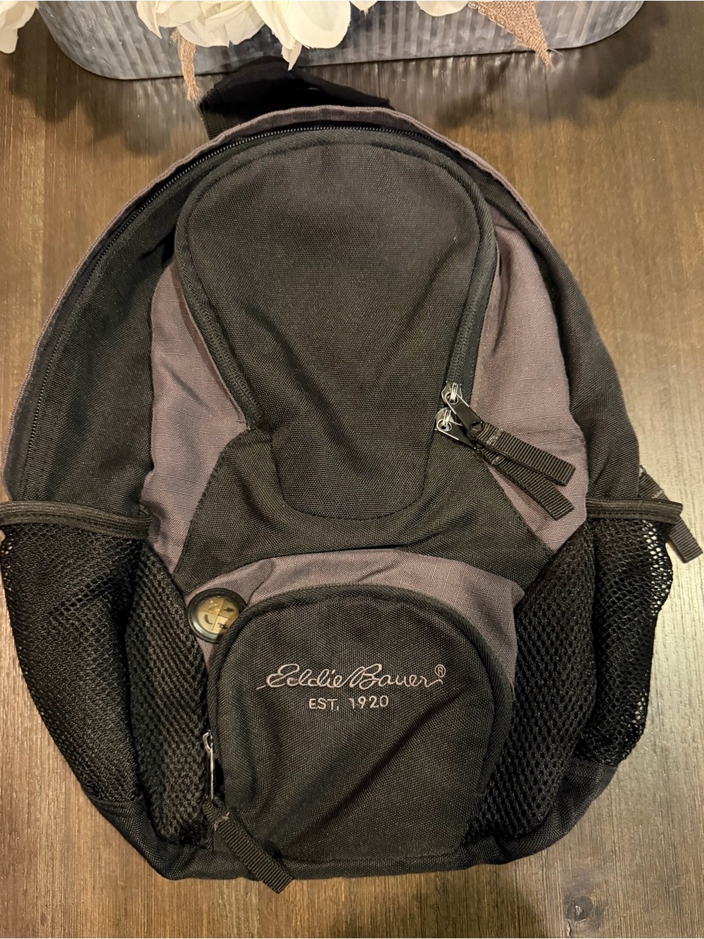 Vintage Eddie Bauer Shoulder Sling Backpack Packable Daypack Black/Gray